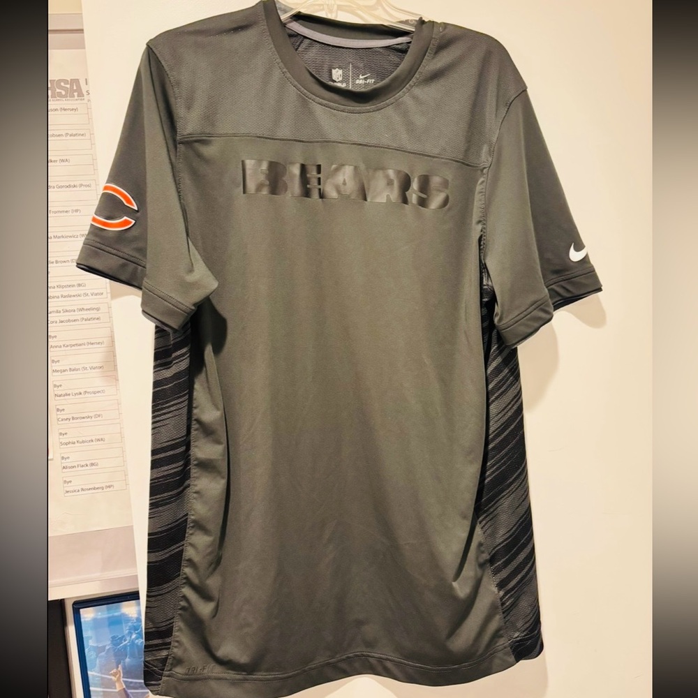 NFL Men's Dark Gray Bears Tee, Size XL